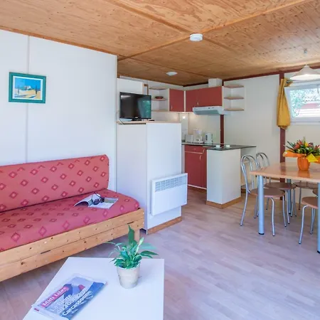 & - Git'ostal アパートホテル