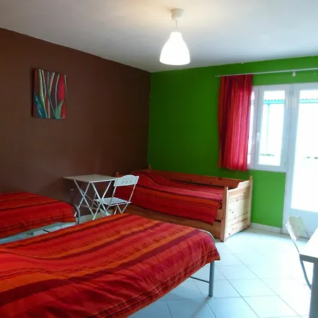 & - Git'ostal Lejlighedshotel